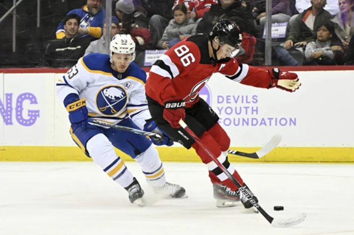 Toffoli scores twice, Hischier returns with goal as Devils rout Sabres 7-2