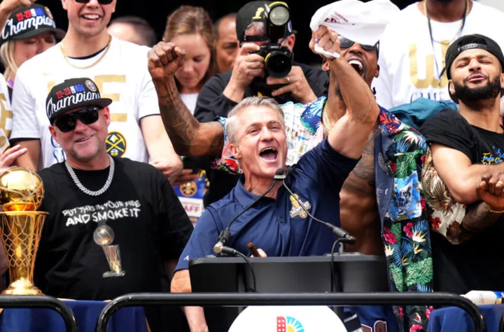Lakers get mercilessly roasted during Nuggets championship parade