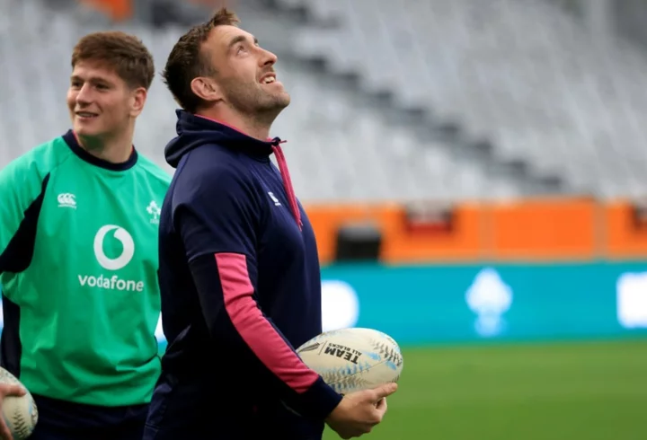 Ireland star Conan pays homage to Farrell's man management