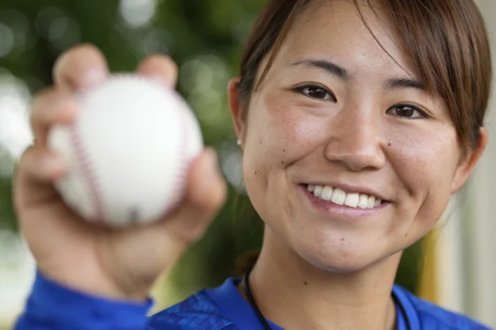 Japanese knuckleball pitcher Eri Yoshida plays on her own 'Field of Dreams'
