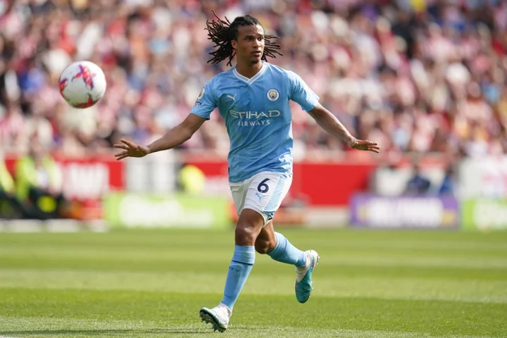 Nathan Ake extends Manchester City contract to 2027