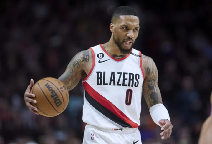 Damian Lillard asks Trail Blazers for trade, source tells AP