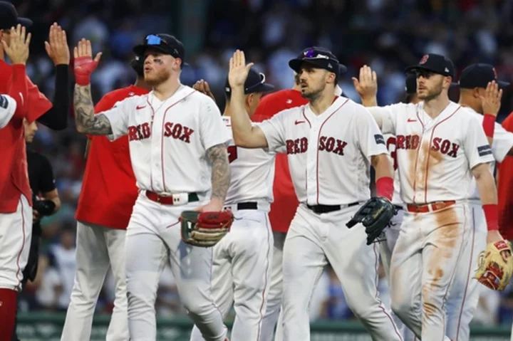 Adam Duvall hits 3-run homer as Boston Red Sox top Los Angeles Dodgers 8-5