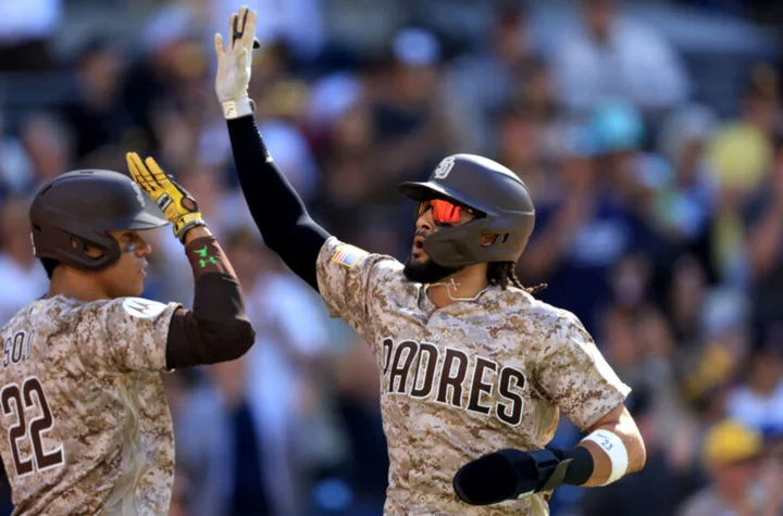 Eduardo Perez apologizes for insulting Fernando Tatís Jr. on Sunday Night Baseball