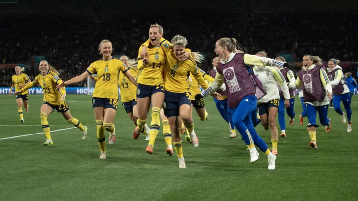 Women's World Cup: Sweden knock out USWNT by millimetres, Netherlands end South Africa fairytale