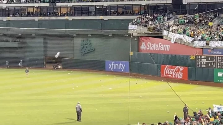 Athletics Fans Throw Trash on Field After Reverse Boycott