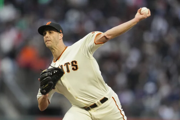 Cobb fans seven to anchor Giants' 2-0 victory over the Mariners