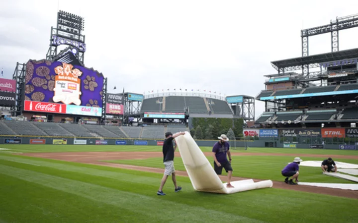 Giants-Rockies postponed by weather; doubleheader set for Saturday