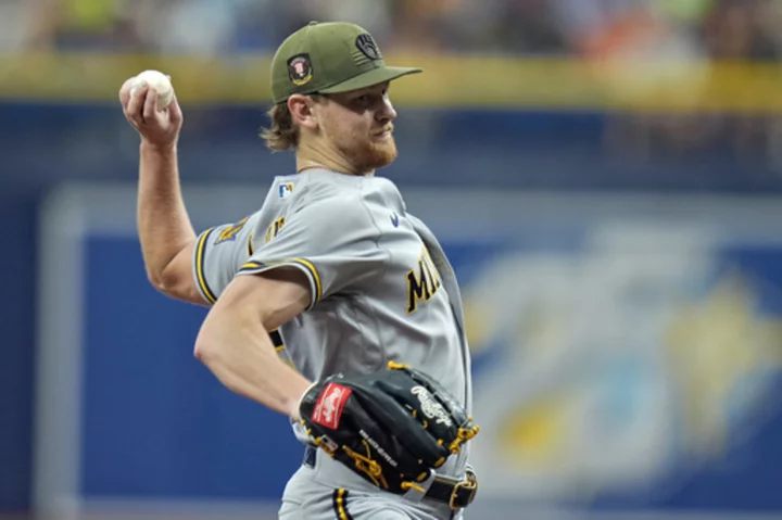 Brewers left-hander Eric Lauer out with a right shoulder problem
