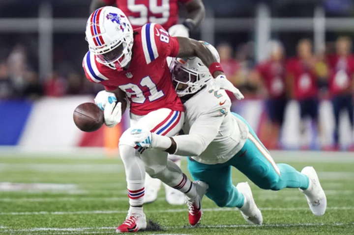 Patriots veterans have rallied around rookie receiver Demario Douglas after his fumble vs. Miami