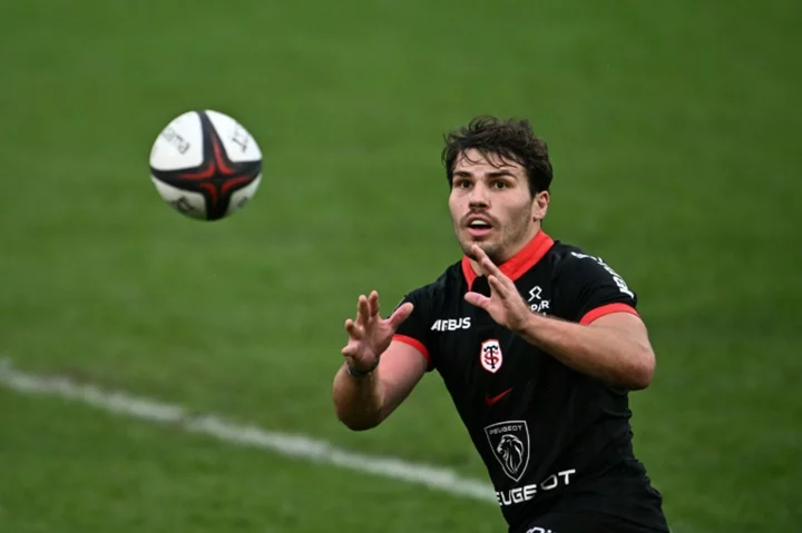 France skipper Dupont named Top 14 player of the season