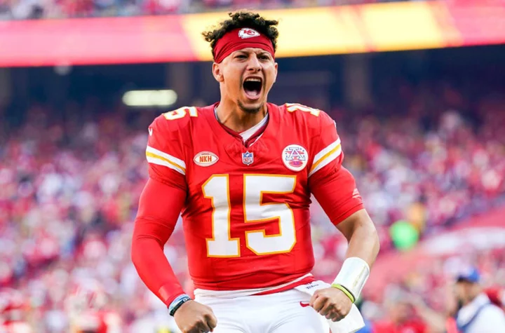 Chiefs: Patrick Mahomes gets offensive weapon back vs. Broncos
