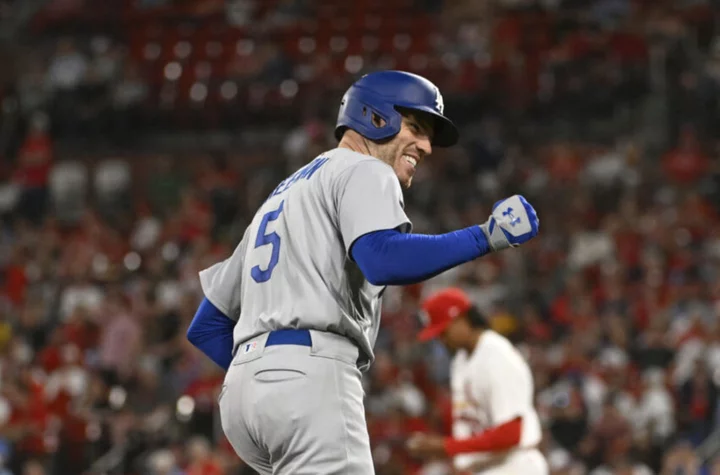 Dodgers had extremely awkward locker room celebration after losing by 8 runs