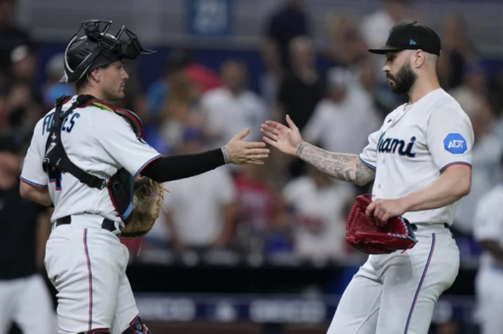 Bryan De La Cruz hits 2-run homer in 8th in Marlins' 6-3 victory over Dodgers