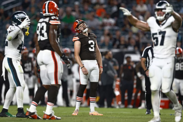 Browns backing second-year kicker Cade York despite his preseason struggles, late miss vs. Eagles