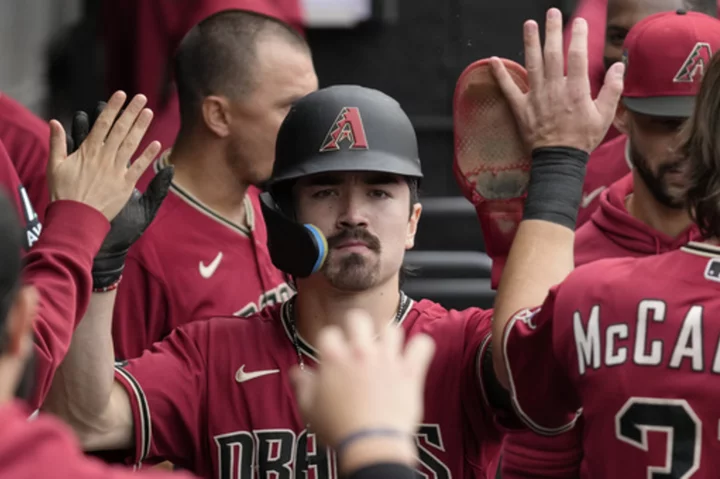 Diamondbacks move closer to wild card, beat White Sox 3-0 behind Pfaadt and Carroll