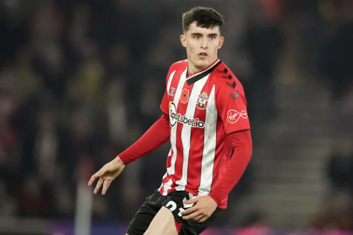 Newcastle buys England U21 defender Tino Livramento from Southampton for reported $38M