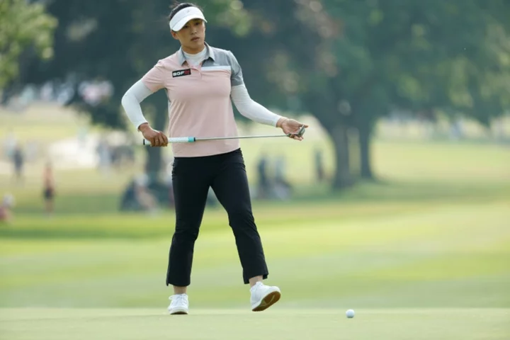Yang seizes LPGA lead with back-to-back birdie finish