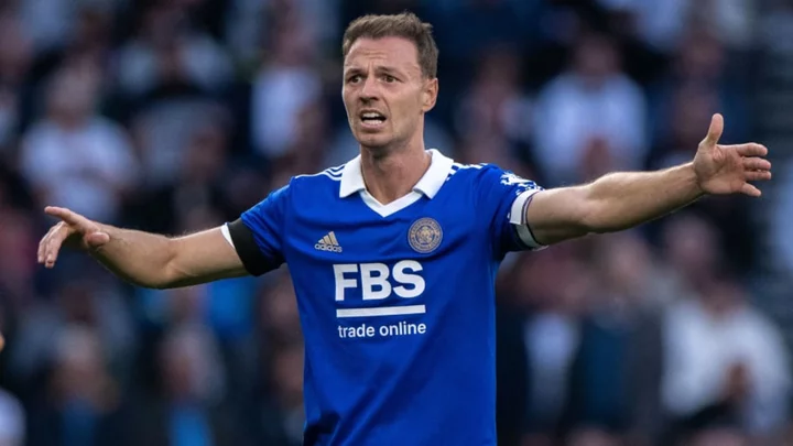 Man Utd confirm signing of Jonny Evans on short-term deal