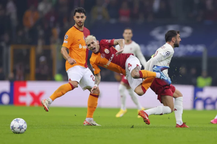 Man United draws 3-3 at Galatasaray after Onana errors to hurt Champions League qualification hopes