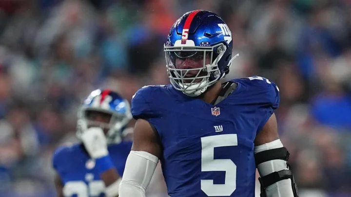 Kayvon Thibodeaux Was Sulking Alone on Sidelines During Giants Comeback in Week 2