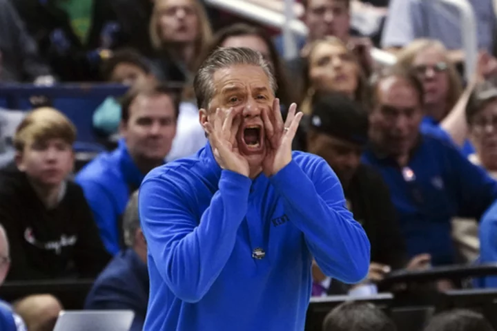John Calipari finally fills Kentucky roster after working longer for recruits and transfers