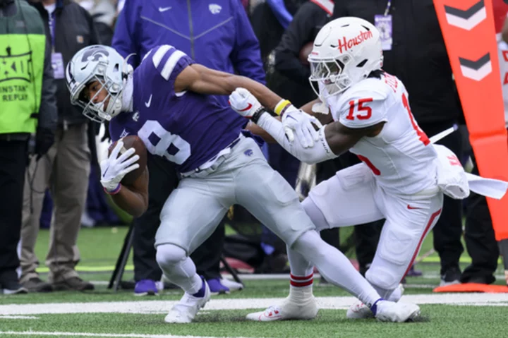 Will Howard throws for 2 TDs, Giddens runs for 2 and K-State defense shuts down Houston in 41-0 win