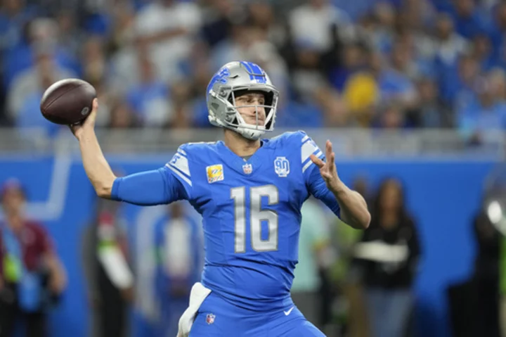 Jared Goff throws 3 TD passes, runs for score, NFC North-leading Lions beat winless Panthers 42-24
