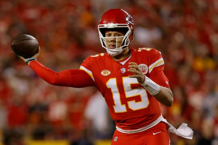 Defending NFL champion Chiefs rip Broncos 19-8