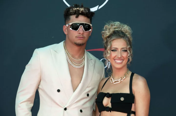 Chiefs Twitter calls out Brittany Mahomes hate over Netflix's 'Quarterback' clip