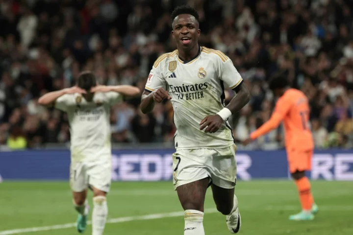 Vinicius and Rodrygo help Madrid dismantle sorry Valencia