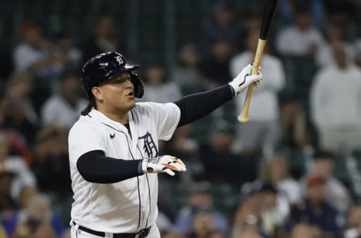 Cabrera's 511th home run lifts Tigers over Royals 8-0 in completion of suspended game