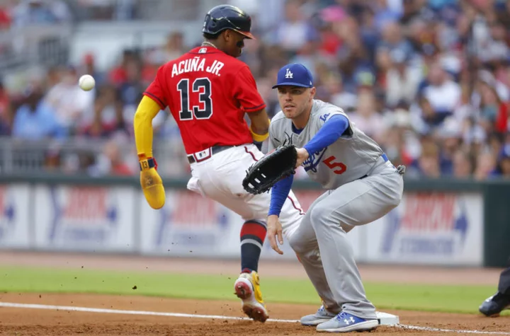 Freddie Freeman gives Ronald Acuña Jr. a special gift after record-breaking night