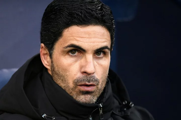 Arteta says Arsenal still believe in title chances