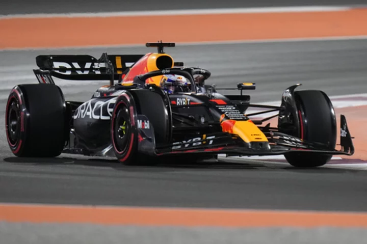 Max Verstappen qualifies on pole for the Qatar Grand Prix. He can win the title in Saturday's sprint
