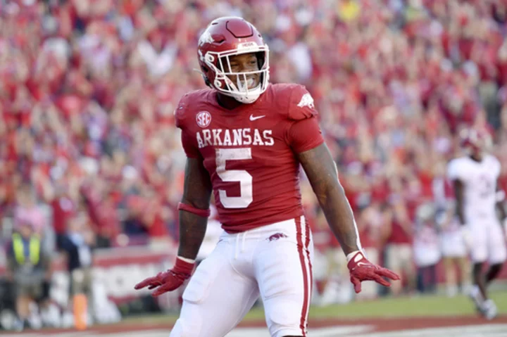 Arkansas opens season against Western Carolina with new offensive, defensive coordinators