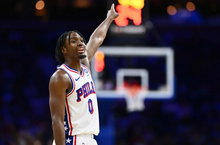 3 reasons Tyrese Maxey should have a shot to fill James Harden's role