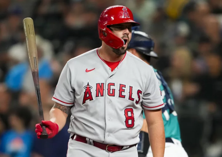 Angels put Mickey Moniak, Mike Moustakas on injured list; recall Jordyn Adams, Kyren Paris