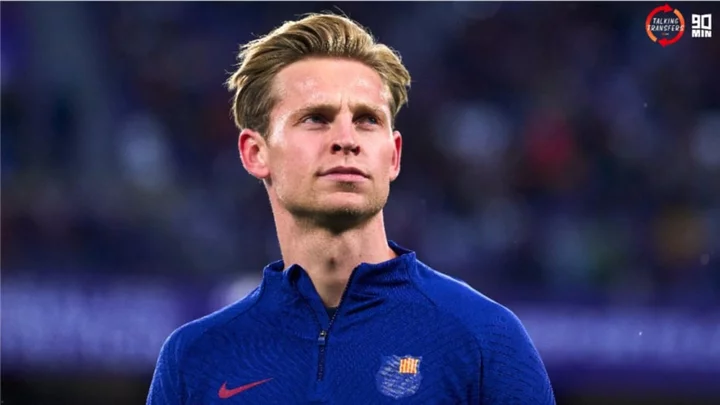 Bayern Munich enquire about Frenkie de Jong - Man Utd retain interest