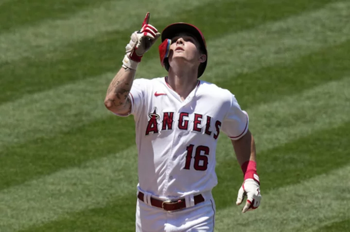 Ohtani and Trout homer to help the Angels beat the Diamondbacks, 5-2