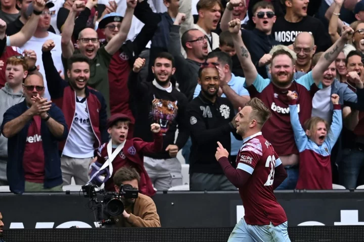 Leeds in relegation peril after West Ham defeat