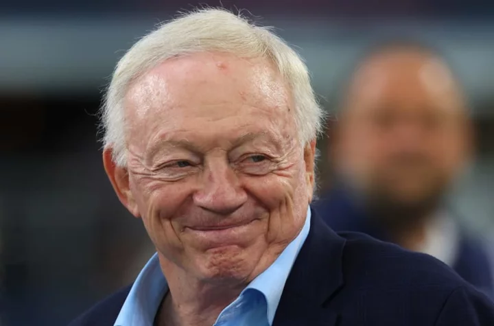 Jerry Jones makes Cowboys fans cringe addressing process of Trey Lance trade