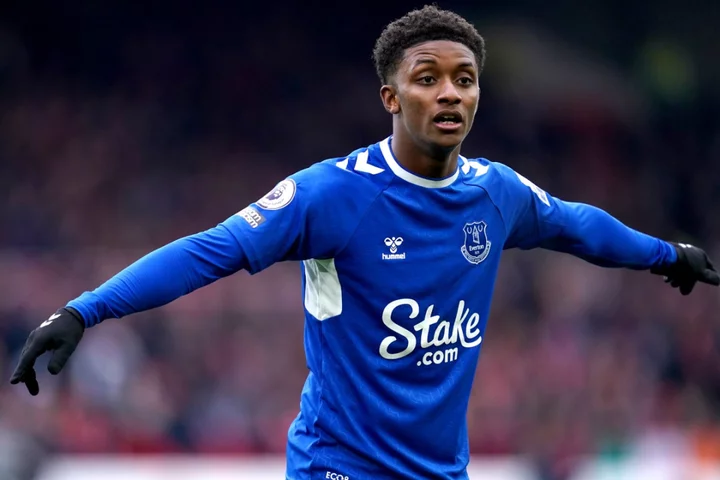 Everton boss Sean Dyche responds to Demarai Gray’s ‘respect’ comment