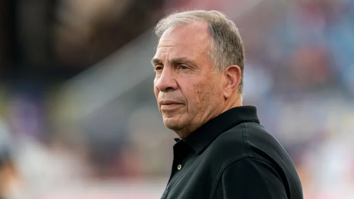 Bruce Arena placed on administrative leave by MLS for 'inappropriate remarks'