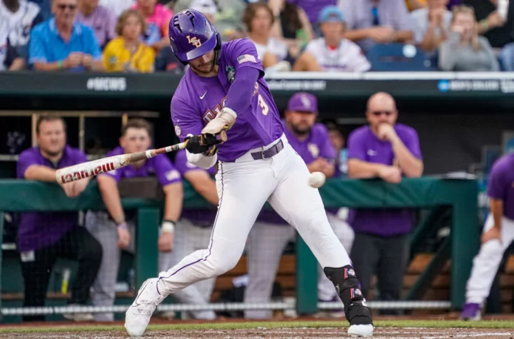 LSU vs. Tennessee prediction and odds for College World Series elimination game
