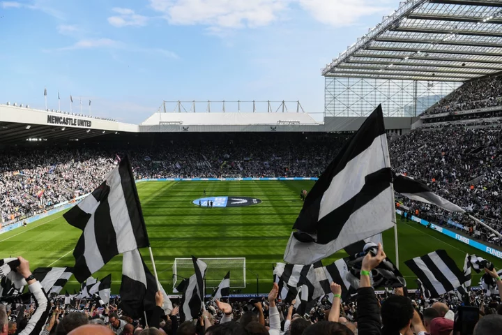 Newcastle United vs Burnley LIVE: Premier League team news, line-ups and more