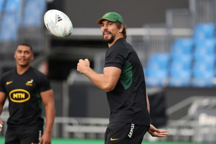 Grieving Springboks captain Etzebeth to play against All Blacks