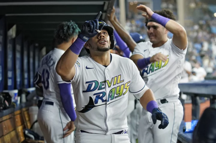 Pinto and Ramírez hit two-run homers in the 7th as the Rays rally to beat the Mariners 7-4