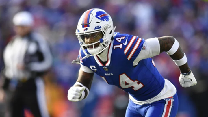 Bills receiver Stefon Diggs misses opening day of team's mandatory minicamp