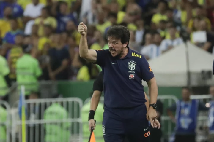 Brazil ends year in poor shape under interim coach as it waits for word from Carlo Ancelotti